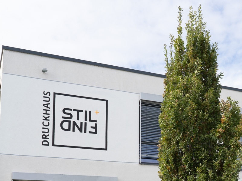 Bild des Logos auf dem Druckhaus Stil+Find, Leutenbach